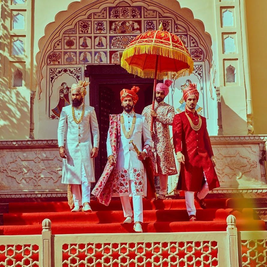 Groom entry